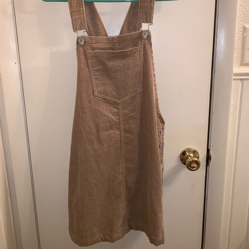 Overall dress